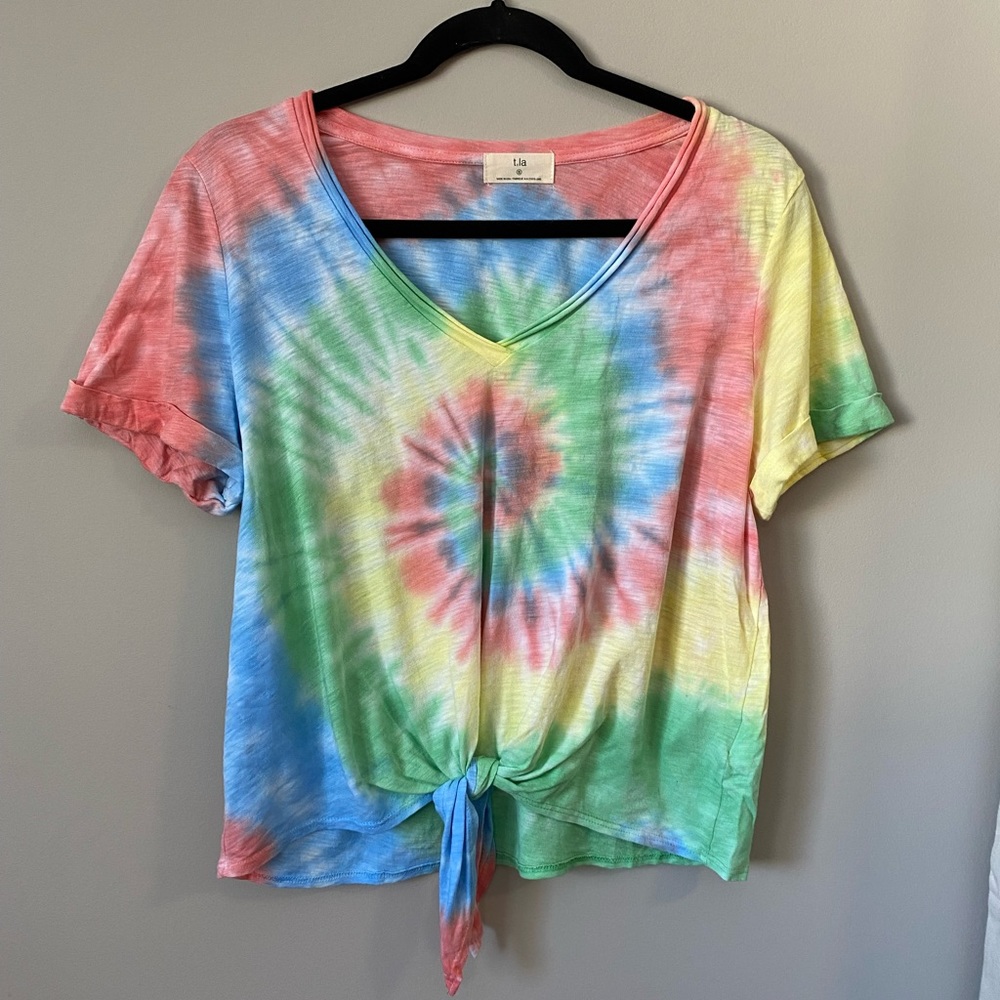 Tla tye-dye tee
